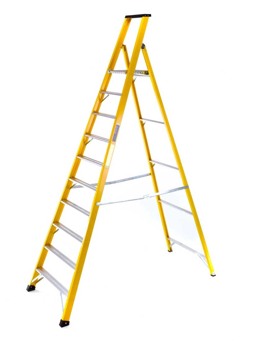 TB Davies EN131 Fibreglass Platform Stepladder With Deep Treads