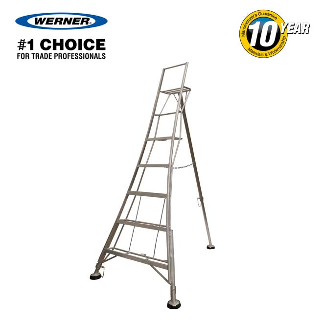Werner Adjustable Tripod Ladder With Ground Spike - 5 Tread
