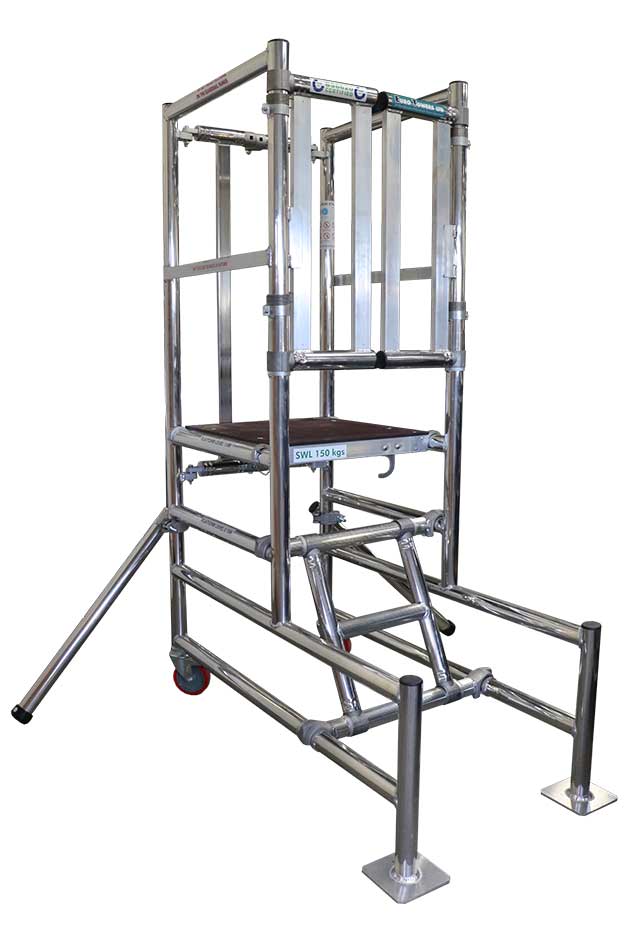 EuroTowers Stepfold Fixed BS8620 Podium Steps