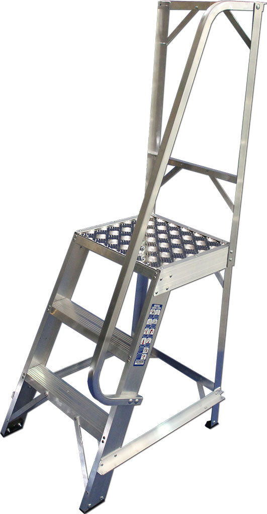 Fixed Single Sided Machine Steps with Single Handrail