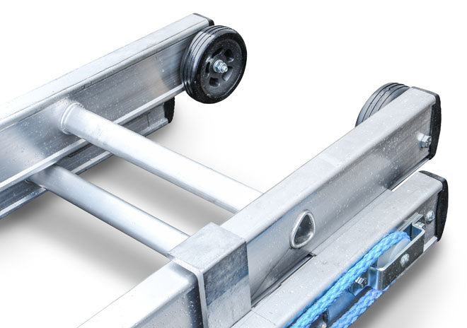 Lyte EN131 Professional 3 Section Rope Operated Extension Ladders NHT350 pully system