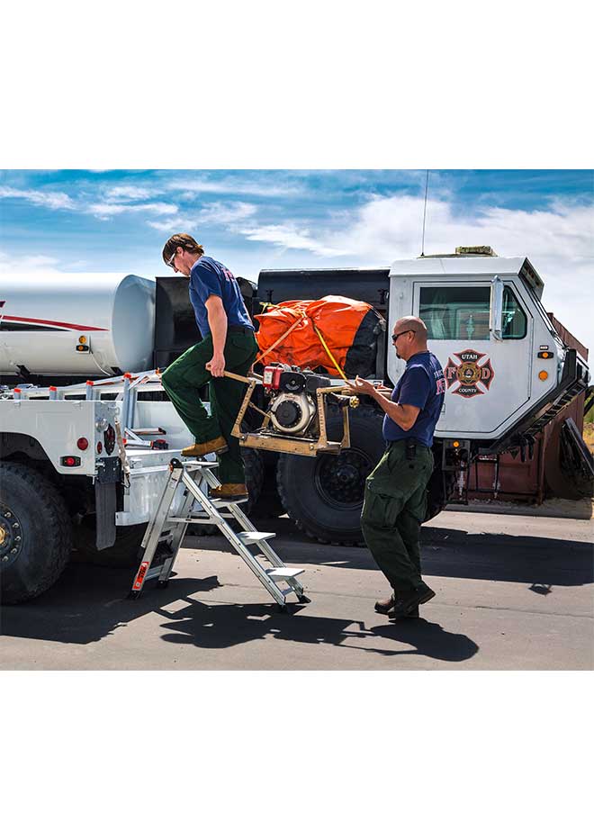little-giant-4-tread-jumbo-step-transporting