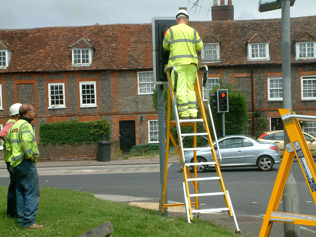 VISION 360 Glass Fibre Platform Stepladders with Handrails