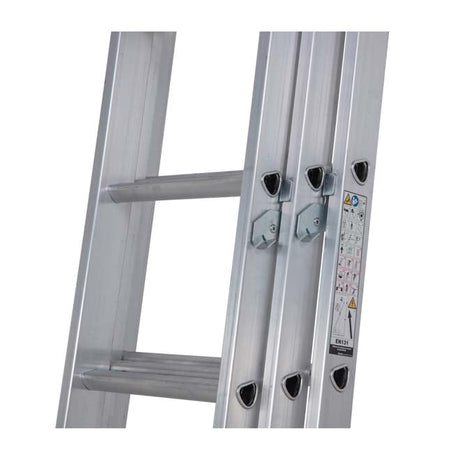 D Rung Extension Ladders