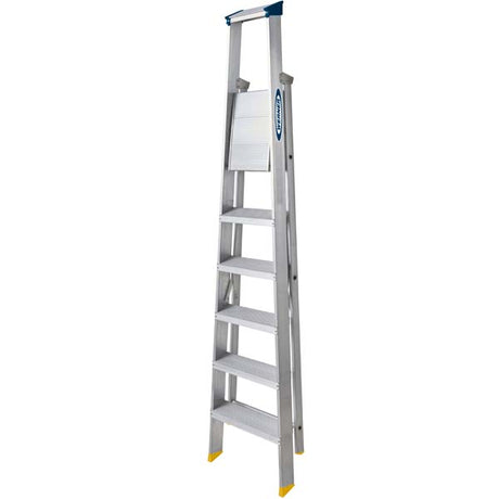Werner EN131 Professional Builders Platform Step Ladders