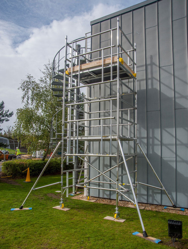 Youngman BoSS Tower Ladderspan AGR - 0.85 x 1.8 m - 4.7 m Platform Height
